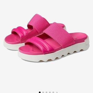 Sorel Women's Viibe  Fuchsia Slide Slippers